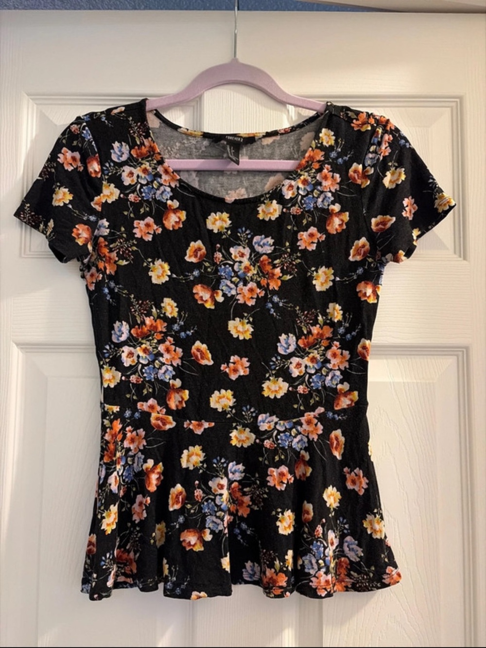 Forever 21 Floral Peplum Top